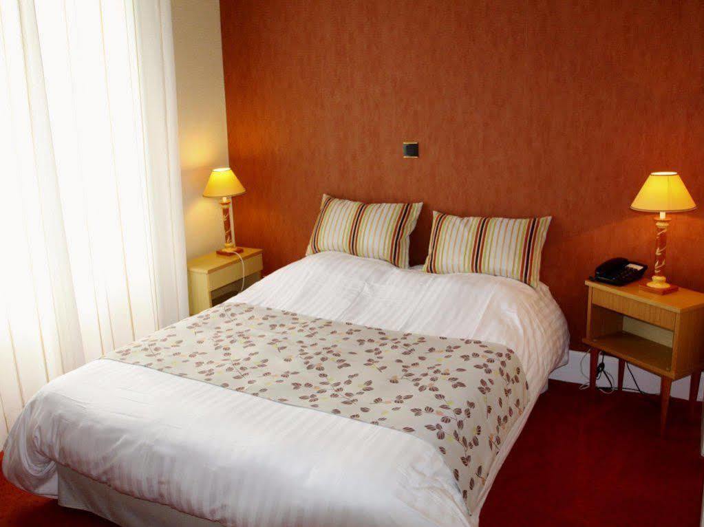 L'Oustal Del Barry Hotel นาฌัค ภายนอก รูปภาพ